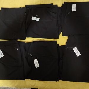 Women's Old Navy Yoga Pants Size XXL. Lot of 6 New